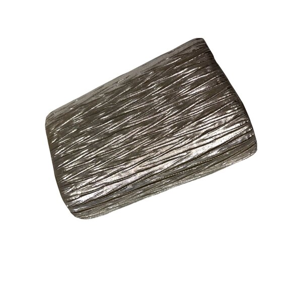 NYTLITES Silver Metallic Pleated Evening Clutch Purse Chain Strap Snap Closure - Picture 2 of 7